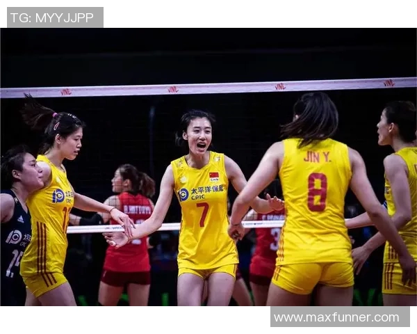 成都排球队以84分领跑城市联赛积分榜展现强劲实力