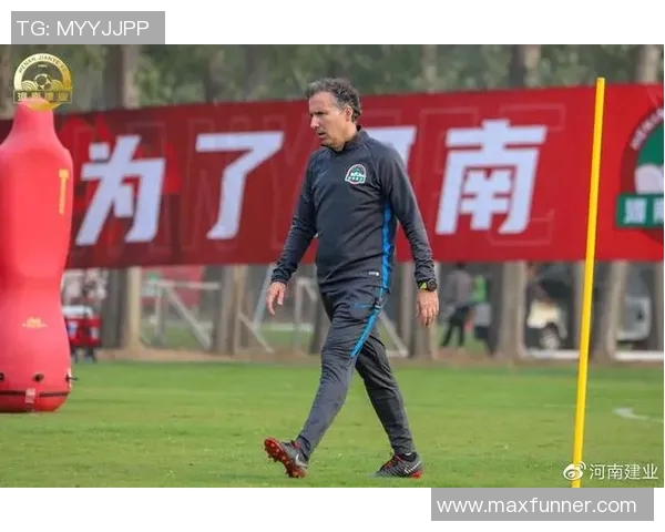 上海羽毛球队以80分稳居挑战赛积分榜首位展现强劲实力 上海羽毛球队以80分稳居挑战赛积分榜首位展现强劲实力