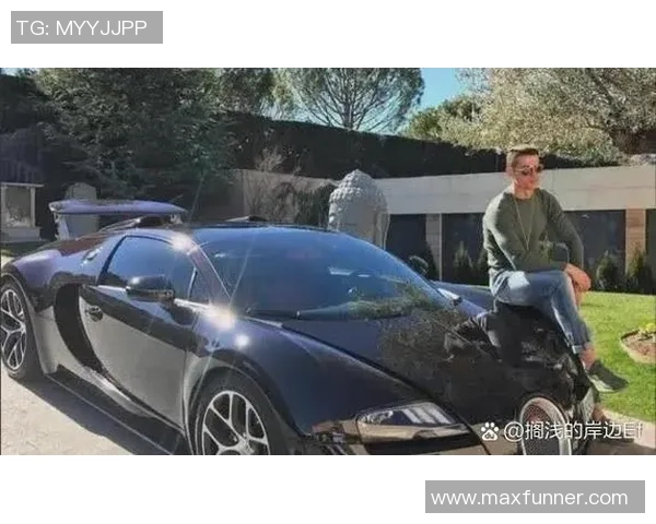 足球明星豪宅曝光黑暗内幕揭示奢华生活背后的秘密与争议